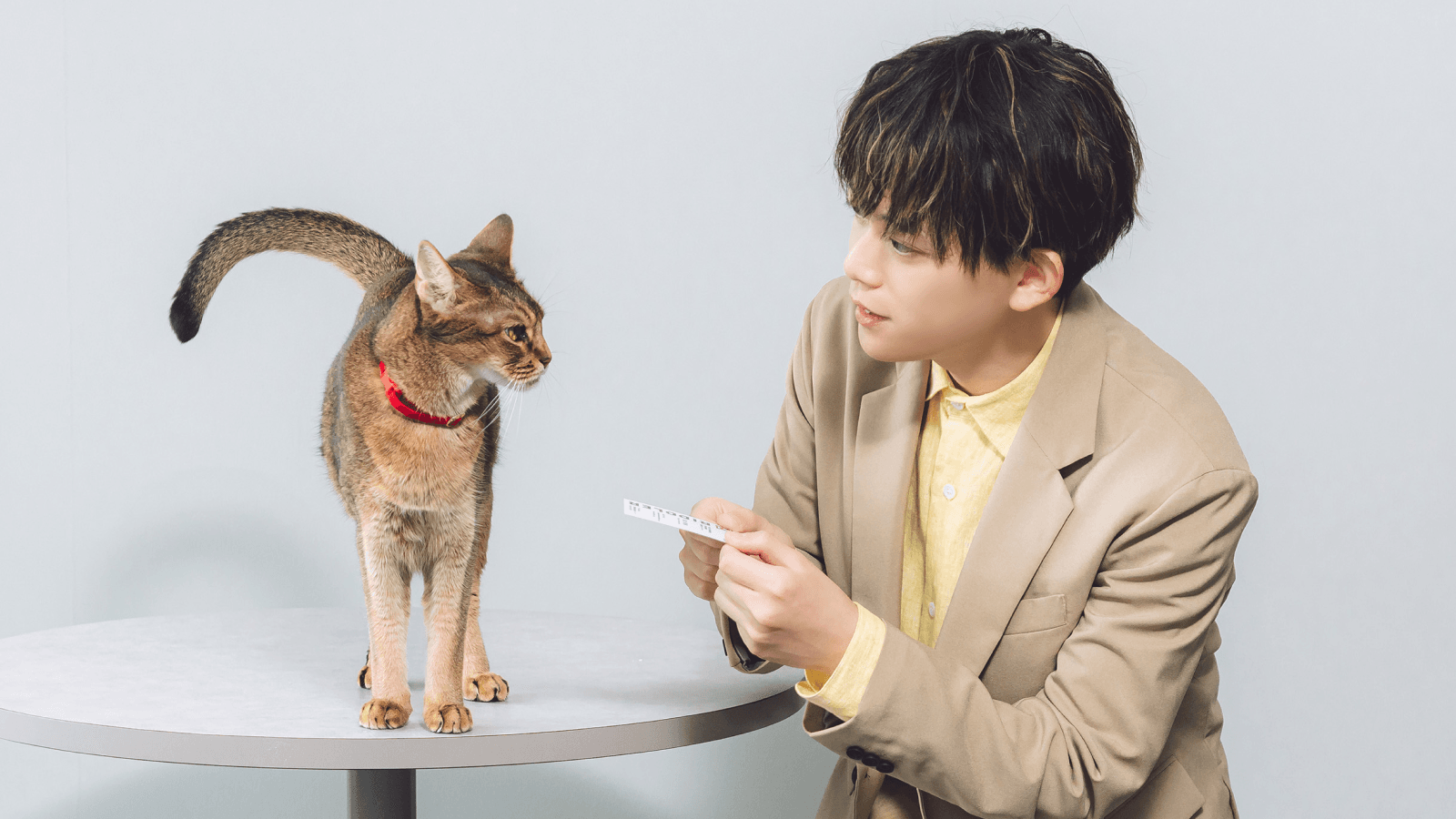 松丸さんの方からブリ丸CCOに歩み寄りご挨拶、最初は見極めの視線CCO